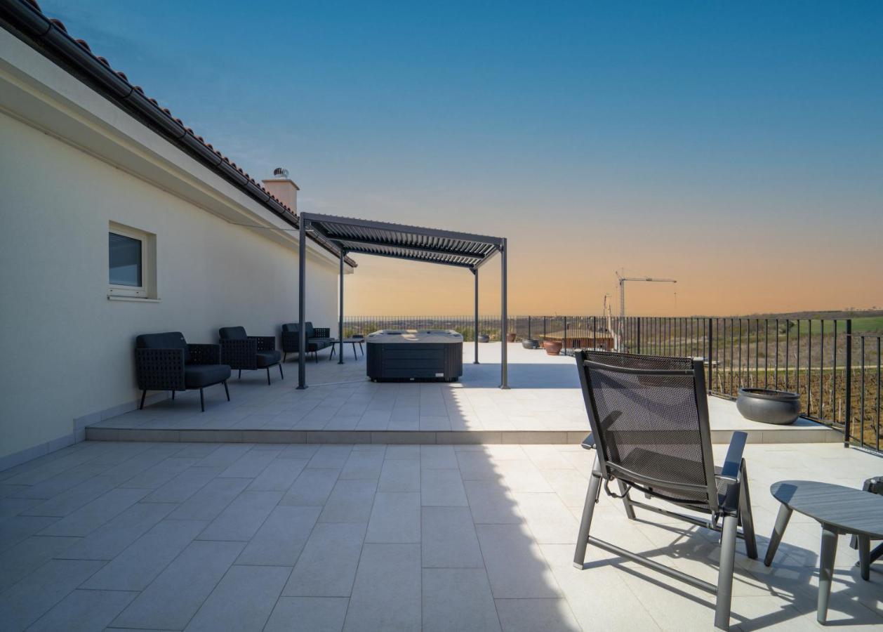 Wine Residence Cattunar Brtonigla Dış mekan fotoğraf